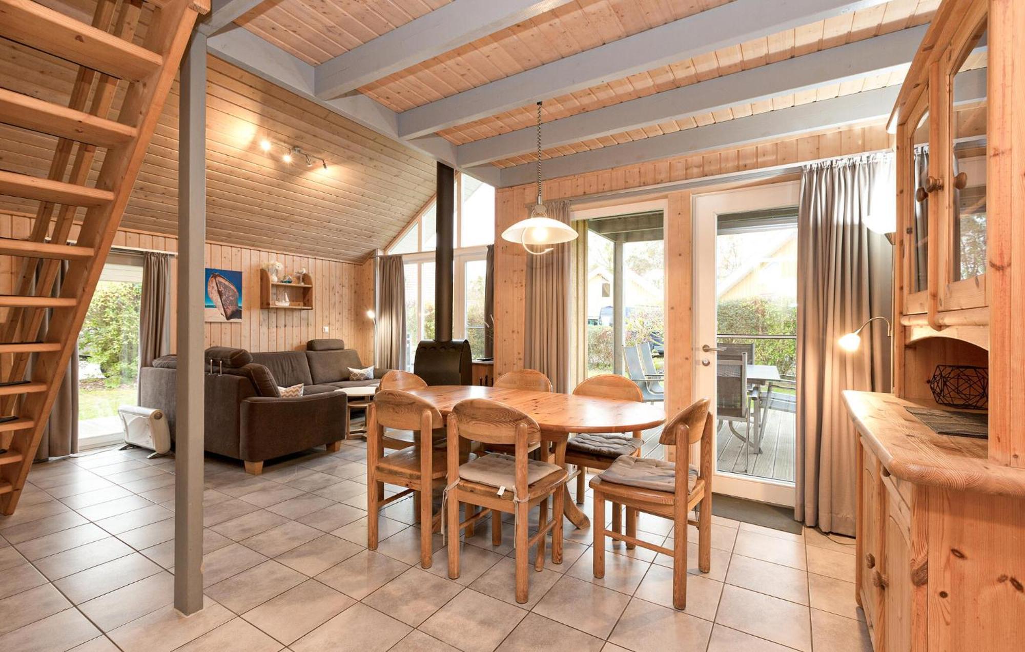 Gorgeous Home In Rechlin With Sauna Exteriör bild